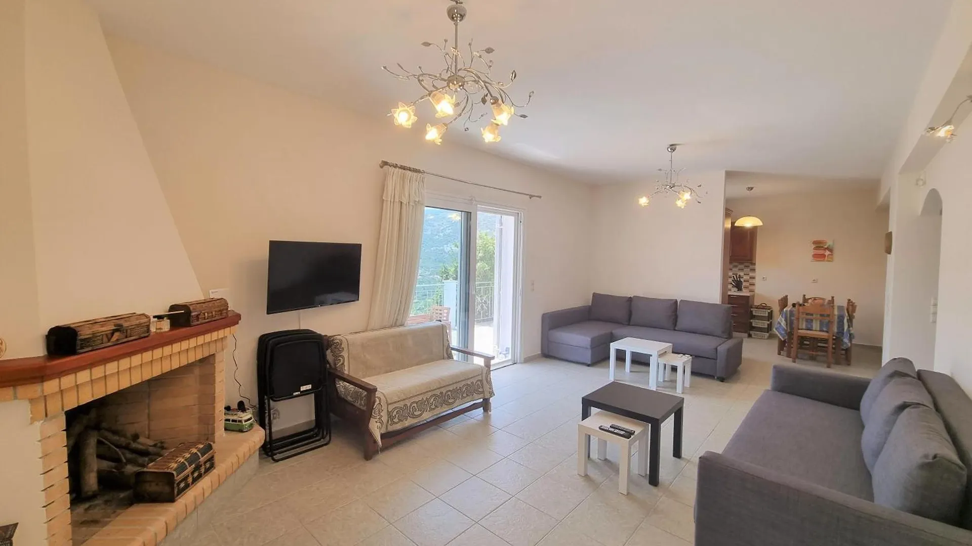 The Ionian Blue House Fully Equipped 3Br House Villa Andipata